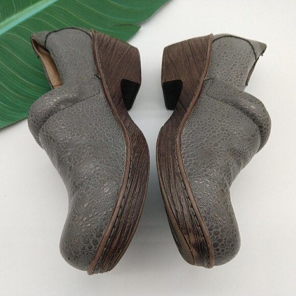 Boc Born Concept Womens Silver Pebbled Slip On Clogs Mules Size 9 Comfort - Picture 5 of 11